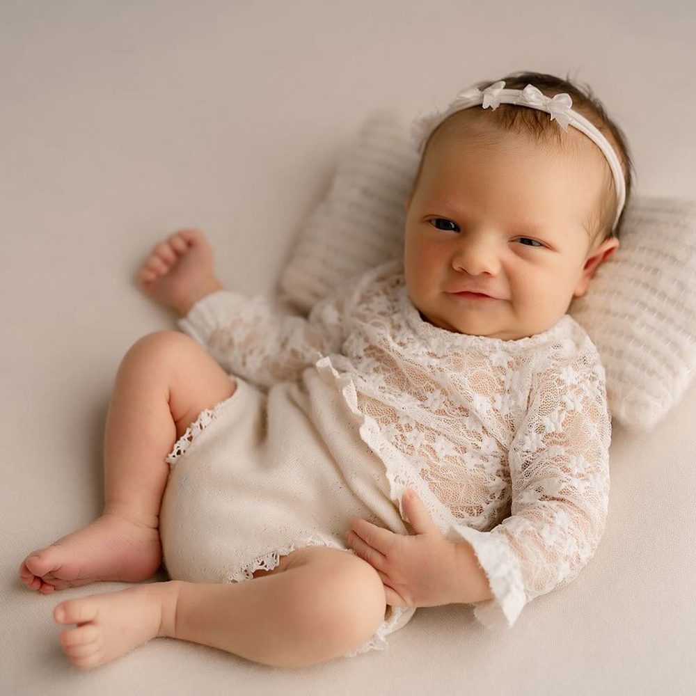 Newborn Photo Props White Lace - Photography Vintage Style ulasan dan harga