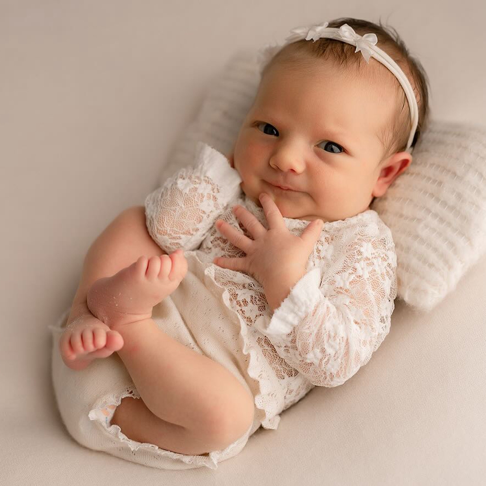 Newborn Photo Props White Lace - Photography Vintage Style ulasan dan harga